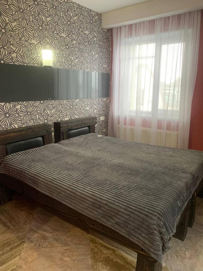 Na Bukovinskoy Guest House Harkiv Dış mekan fotoğraf